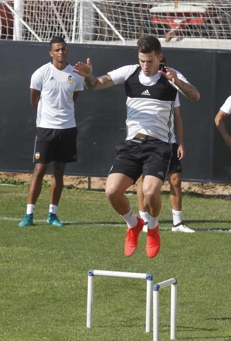 Las mejores imágenes del entrenamiento del Valencia CF