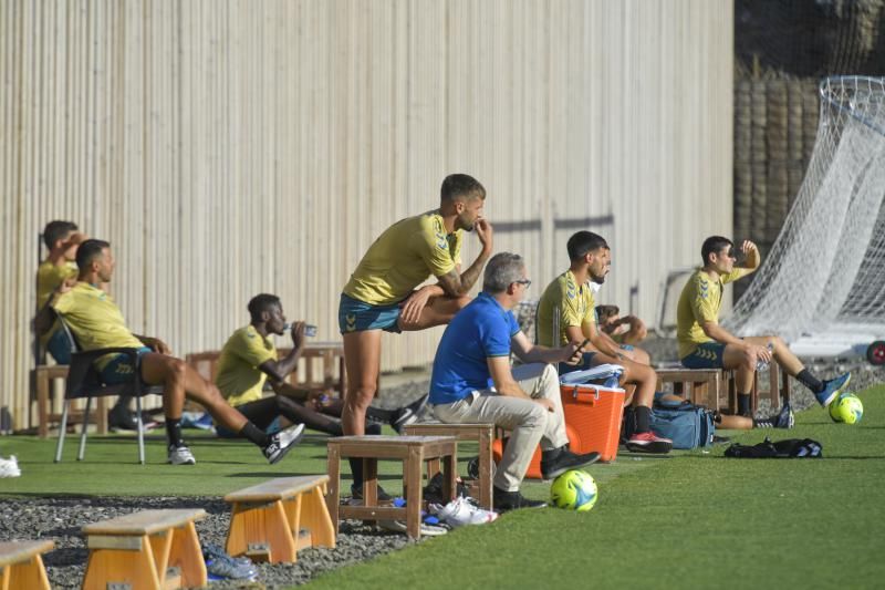 Entrenamiento de la UD Las Palmas (11/10/21)