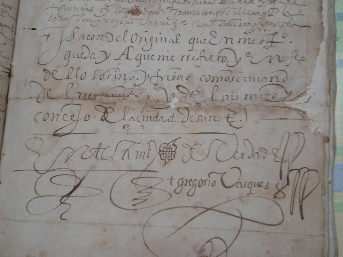 Sinatura no documento fundacional da capela en 1593.