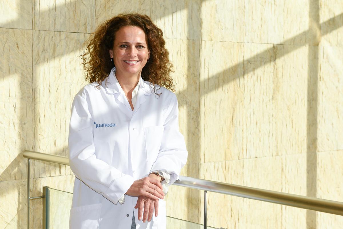 Dra. Ana Tejedor, especialista en Obstetricia y Ginecología de la Consulta Ferret, en el Hospital Juaneda Miramar.