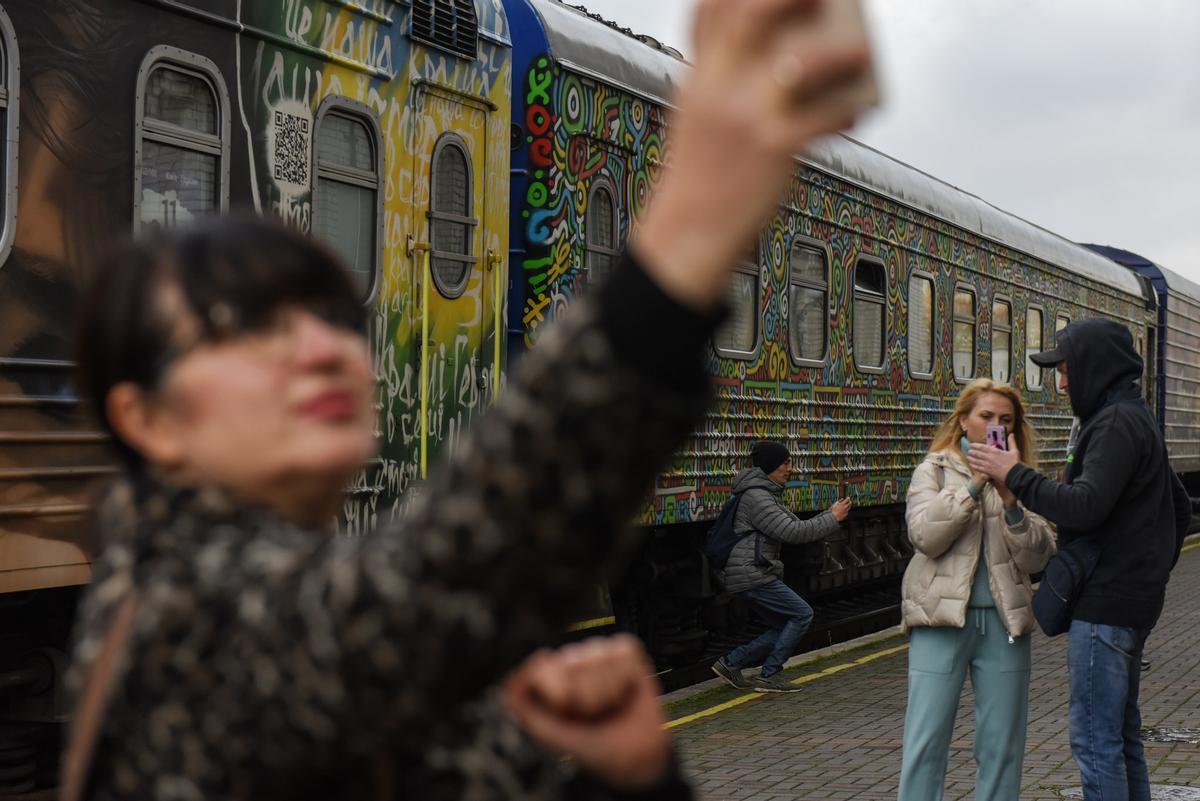 Llega a Jersón el primer tren desde Kiev desde el inicio de la guerra de Ucrania