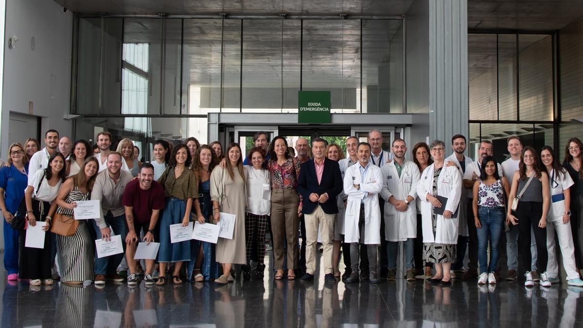 Los médicos que se incorporan al departamento de salud de Dénia.