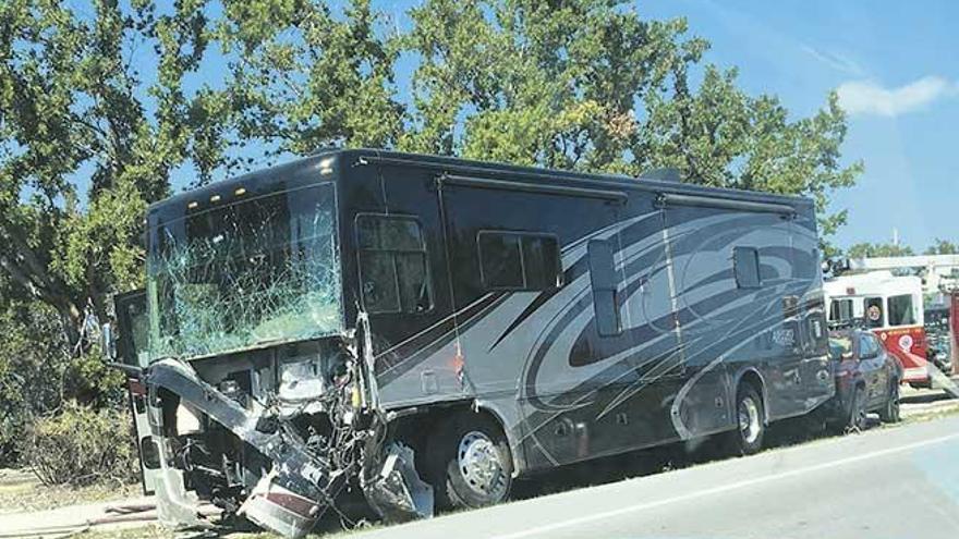 Unfall: Mallorquinerinnen starben nach Zusammenprall mit Lkw und Wohnwagen