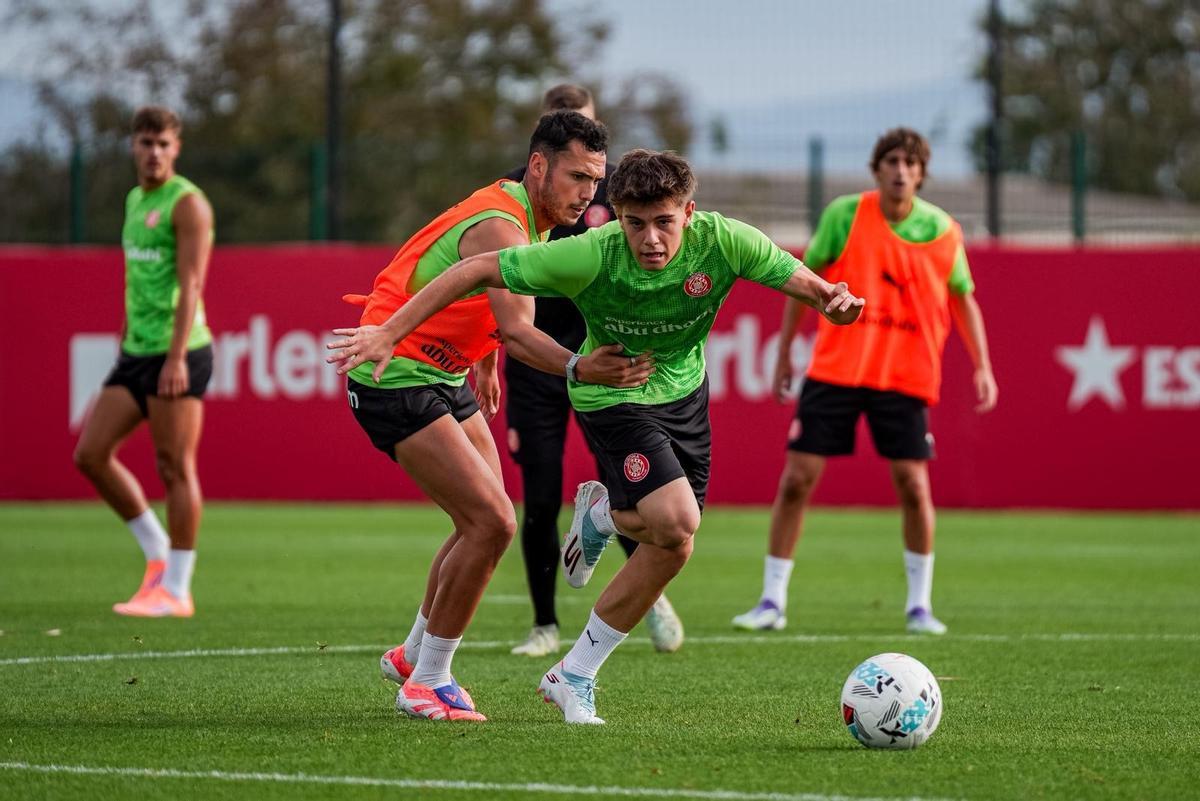 Marcos Roldán durante un entrenamiento con el primer equipo