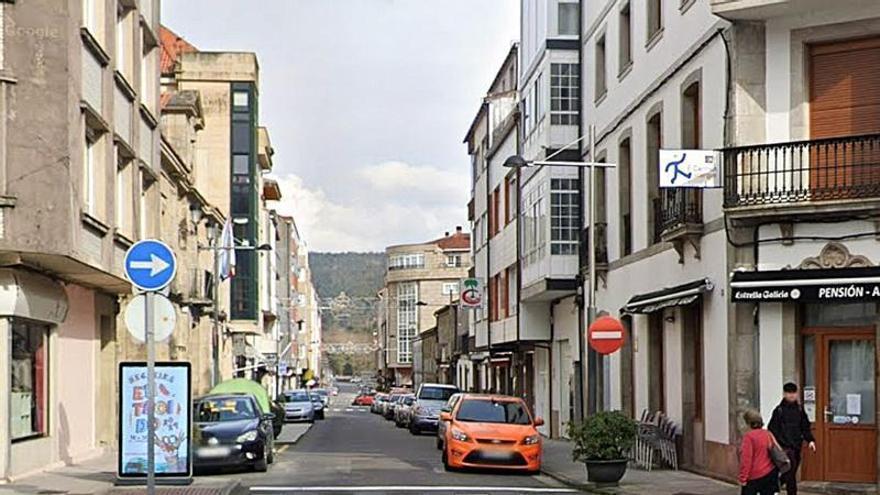 Negreira humanizará su rúa consistorial con una plataforma única siguiendo el estilo de Bertamiráns