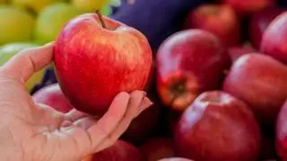 Así es la 'dieta de la manzana' para adelgazar hasta 7 kilos en una semana