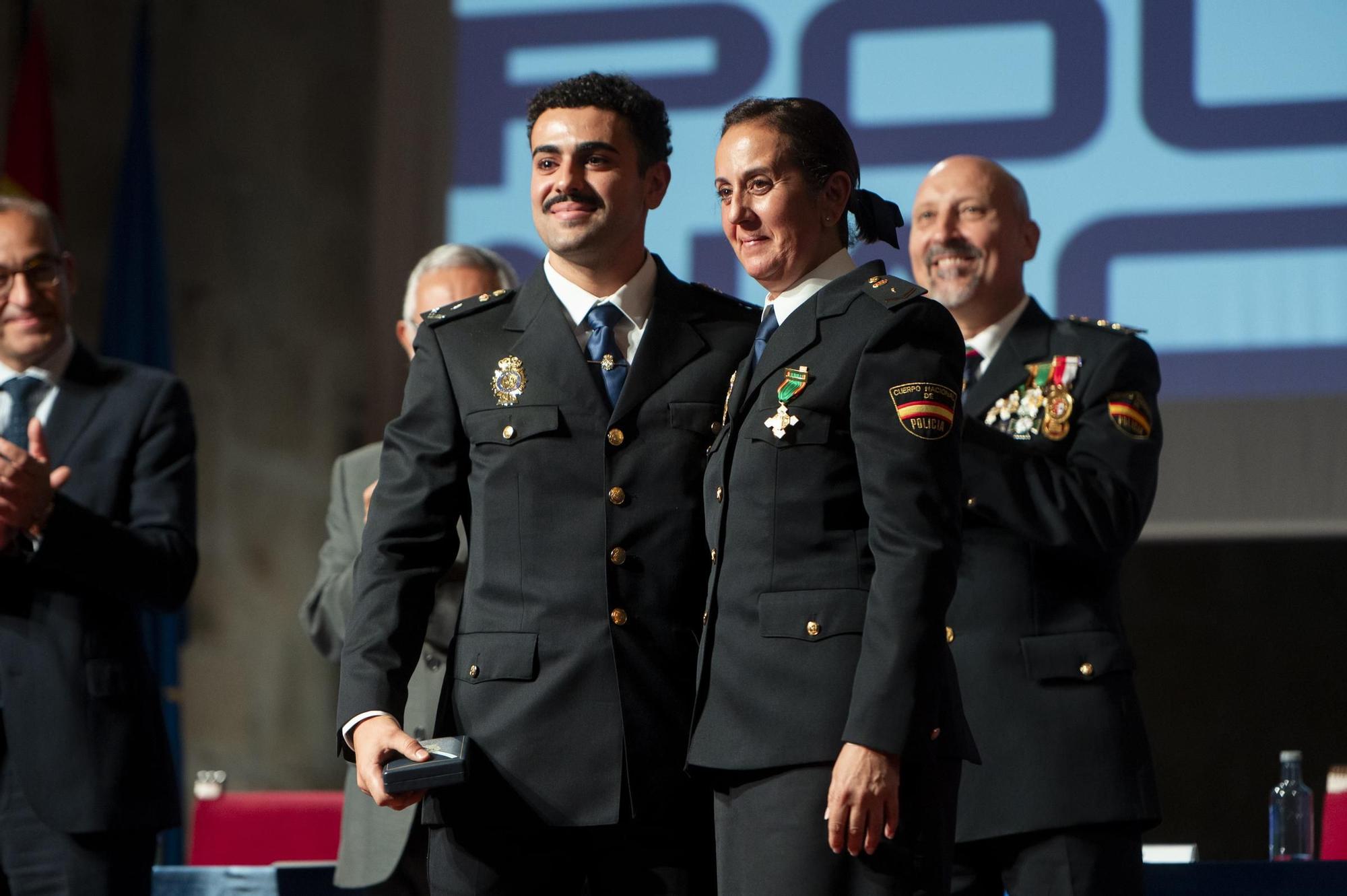 FOTOGALERÍA | Las imagénes de la celebración del patrón de la Policía Nacional en Cáceres