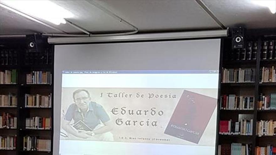 El IES Blas Infante organiza un taller sobre la poesía de Eduardo García