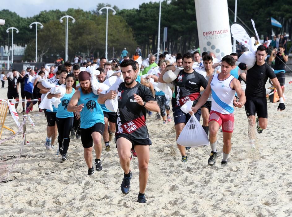 La exigente carrera de obstáculos, todo un clásico en el calendario vigués, vuelve a congregar a cientos de participantes.