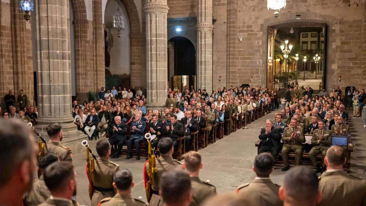 Así fue el concierto cofrade de la Banda de Guerra en la Catedral de Canarias