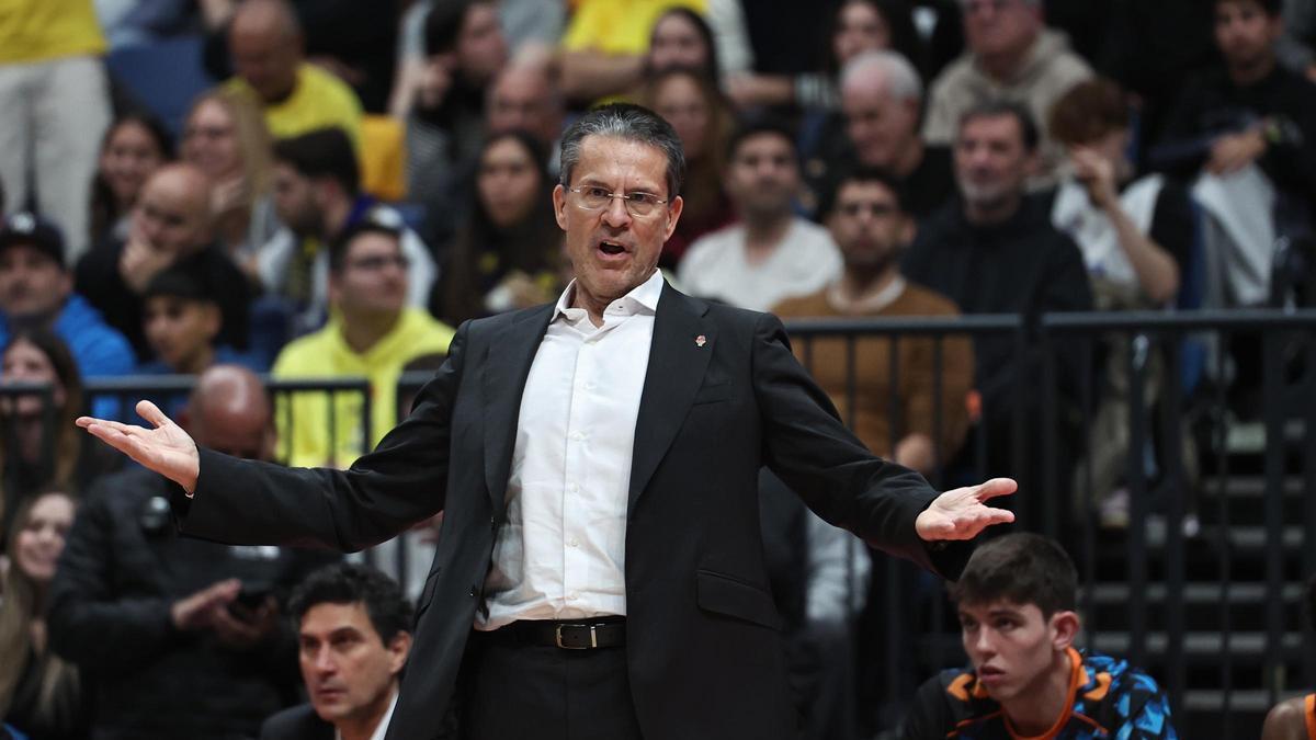 Pedro Martínez, en el partido del jueves ante el Maccabi en Jerusalén.
