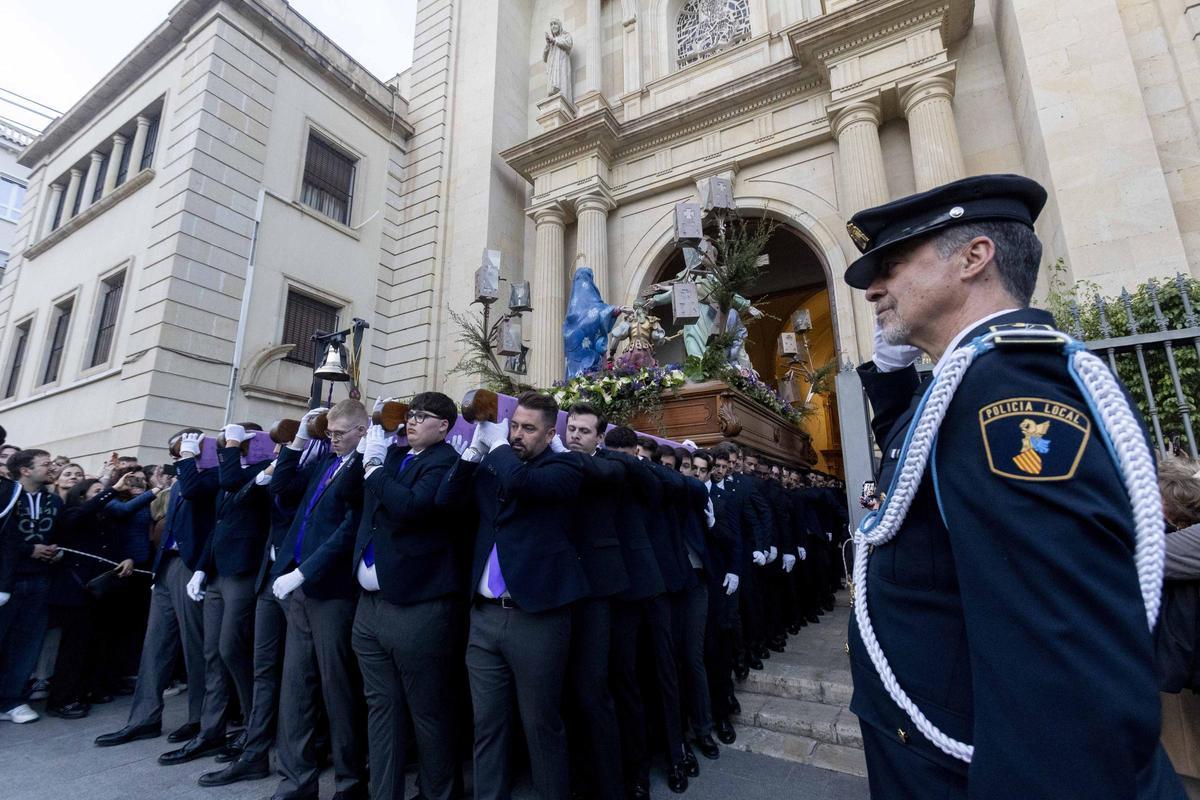 Martes Santo en Alicante 2026: Procesión de la Hermandad Penitencial Stabat Mater