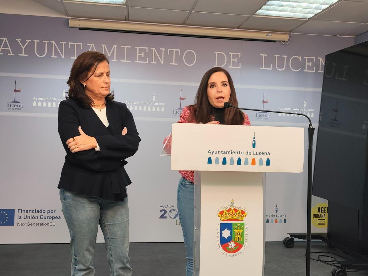 Miriam Ortiz, edil de Salud, e Irene Aguilera, concejala de Servicios Sociales, presentan las ayudas.