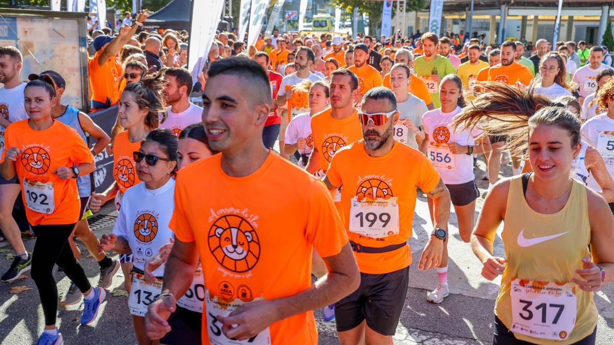 Andaina y carrera solidaria en Meis por niños como Leo Diz