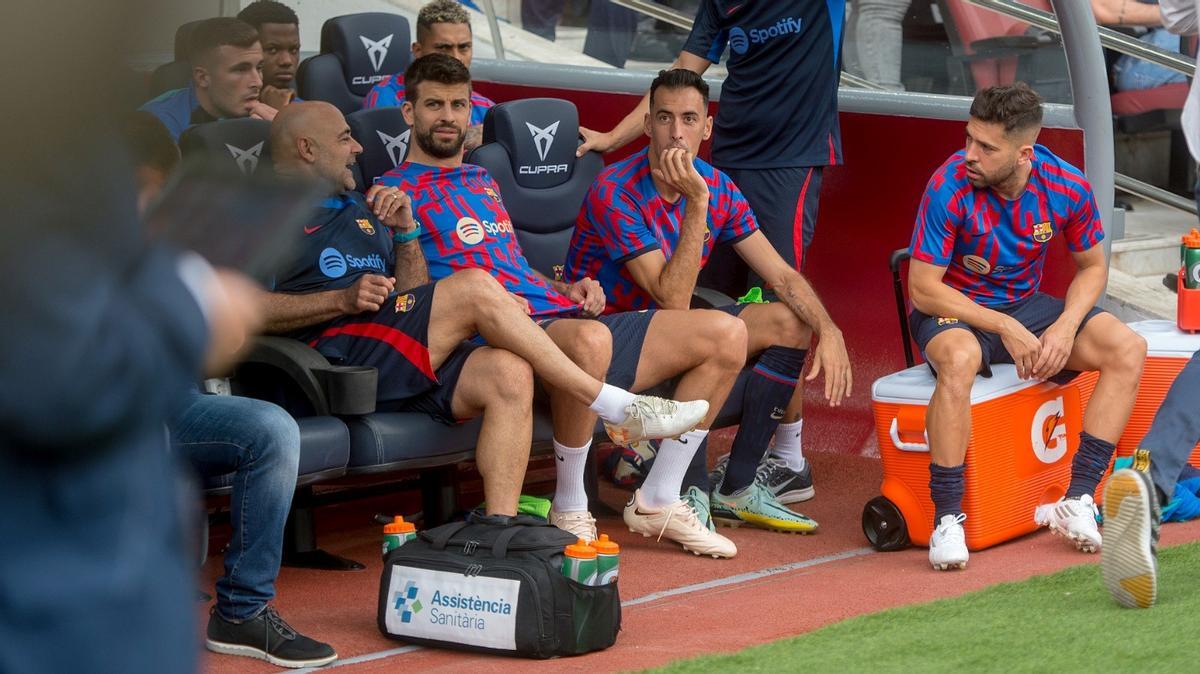 Xavi: «Les plantilles guanyen títols; els onzes, no»