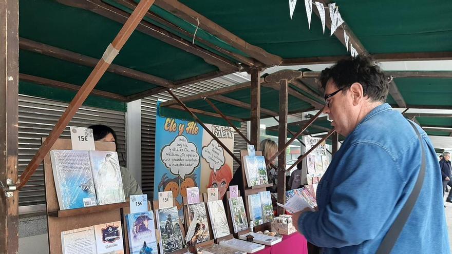 Feria del libro en Pola de Siero