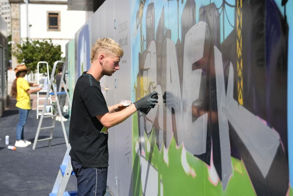 Encuentro de grafiteros en la Plaza de Tabacos