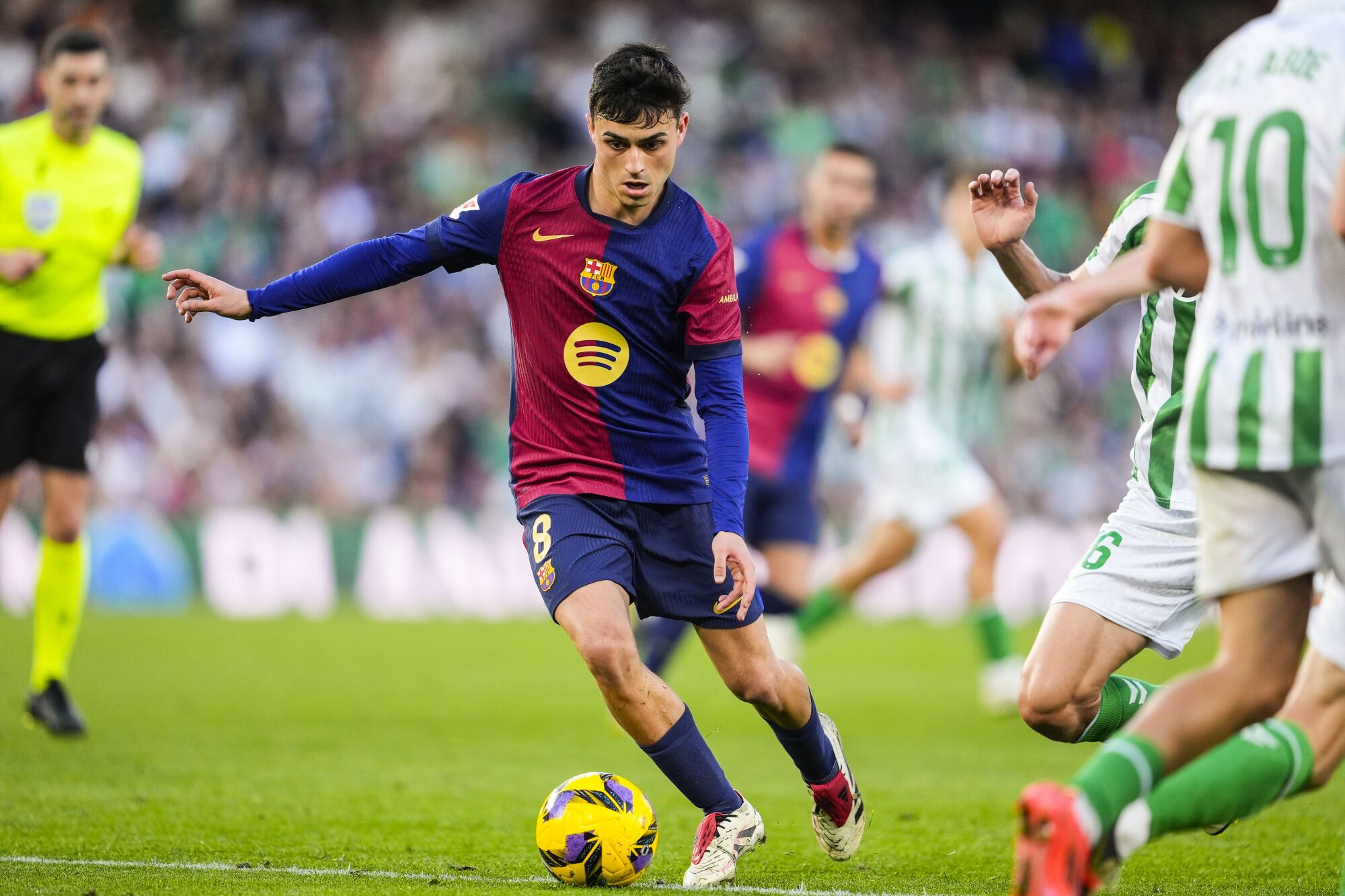 Pedro Gonzalez "Pedri" of FC Barcelona in action during the Spanish league, LaLiga EA Sports, football match played between Real Betis and FC Barcelona at Benito Villamarin stadium on December 7, 2024, in Sevilla, Spain. AFP7 07/12/2024 ONLY FOR USE IN SPAIN. Joaquin Corchero / AFP7 / Europa Press;2024;Soccer;Sport;ZSOCCER;ZSPORT;Real Betis v FC Barcelona - LaLiga EA Sports;