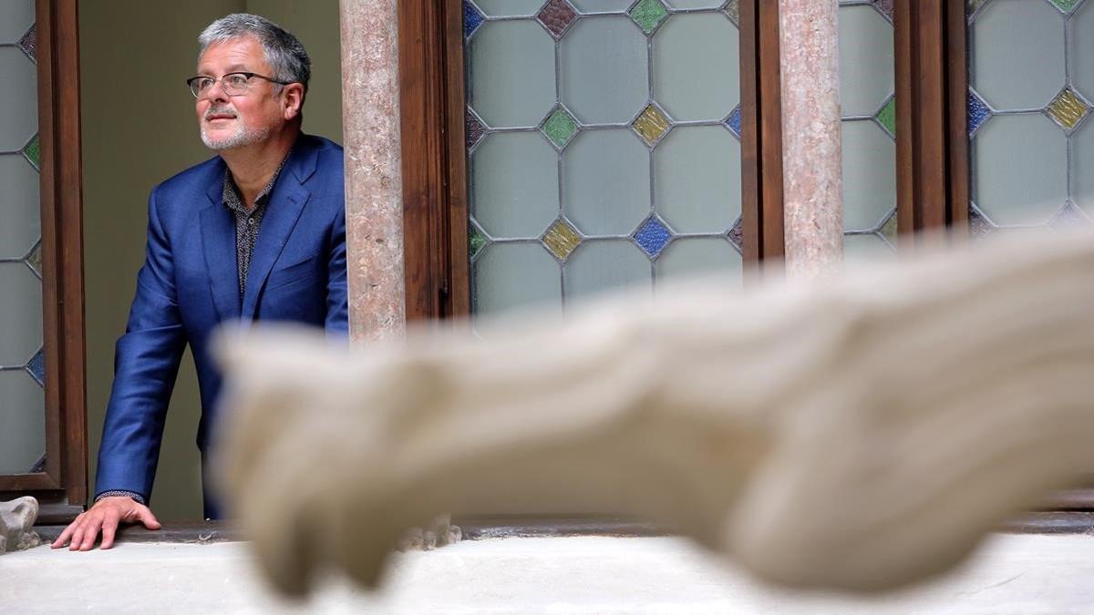 El historiador Christopher Clark, autor de 'Tiempo y poder', en el Palau Macaya de Barcelona, este octubre.