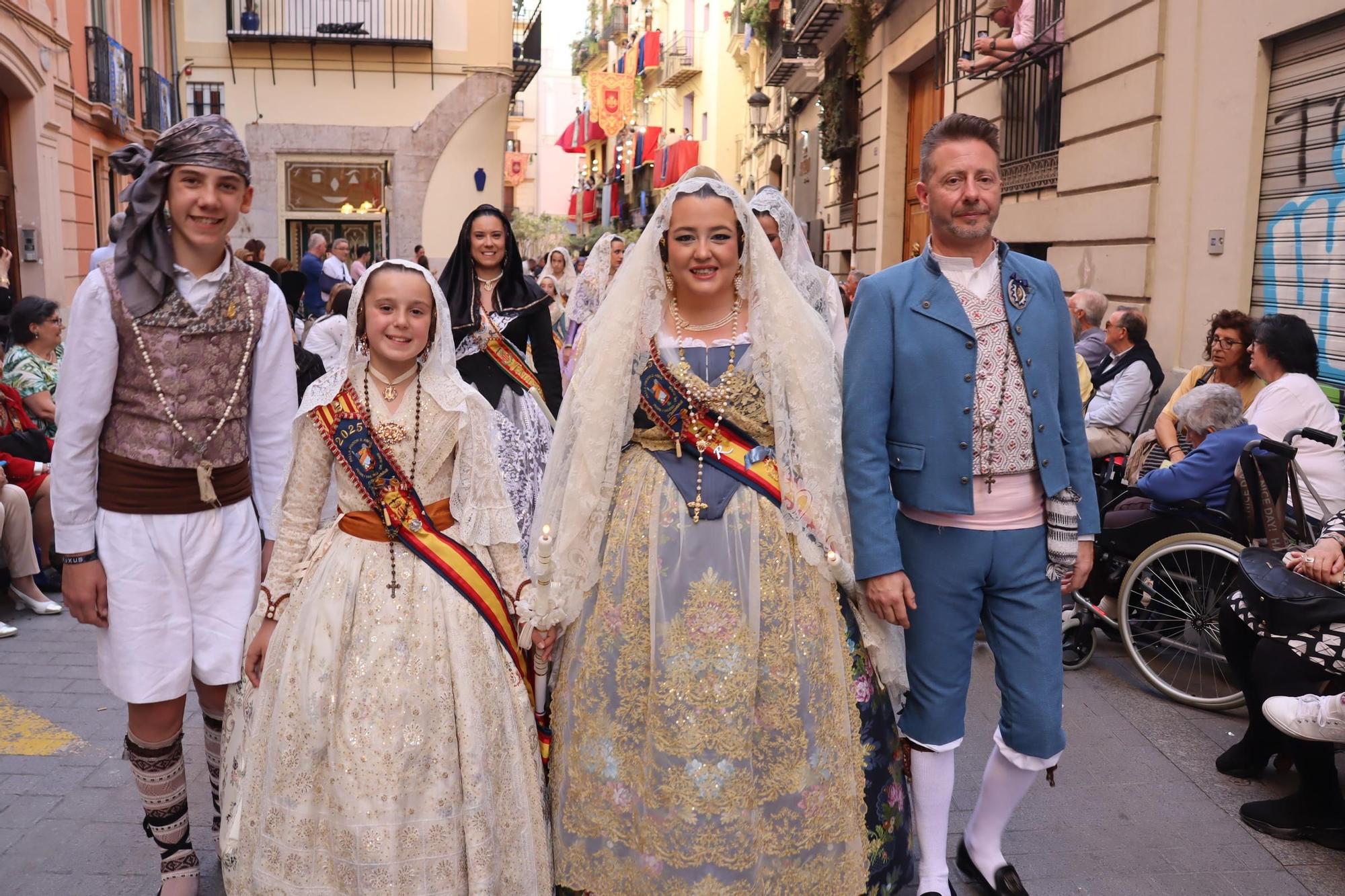 Comisiones de falla en la Procesión de la Virgen (3/5)