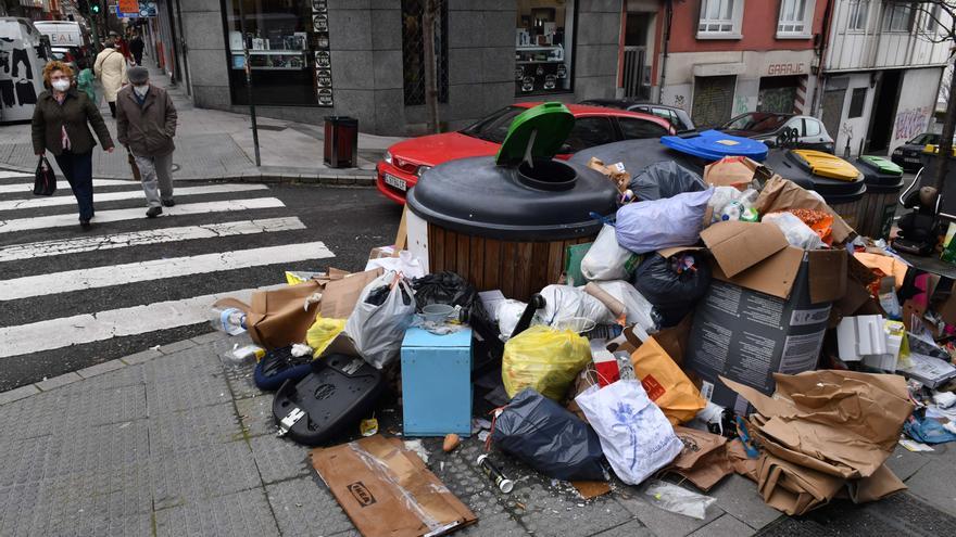 Principio de acuerdo entre la empresa de limpieza y los trabajadores para la subida de salarios