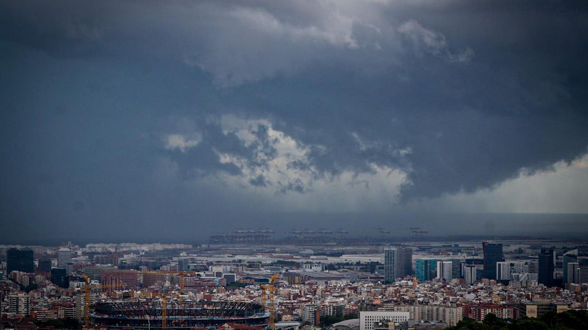 La tormenta en Barcelona vista desde el mirador de Sarrià