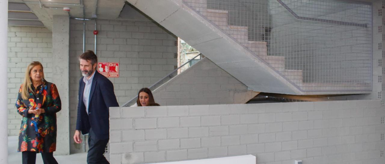 Carmela Silva y Alberto Varela, en el albergue de peregrinos de Carril.