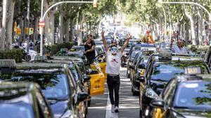 Los taxistas protestan en el centro de Barcelona