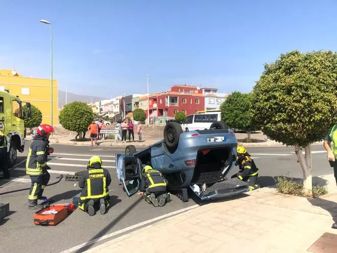 Vuelco en el Cruce de Arinaga