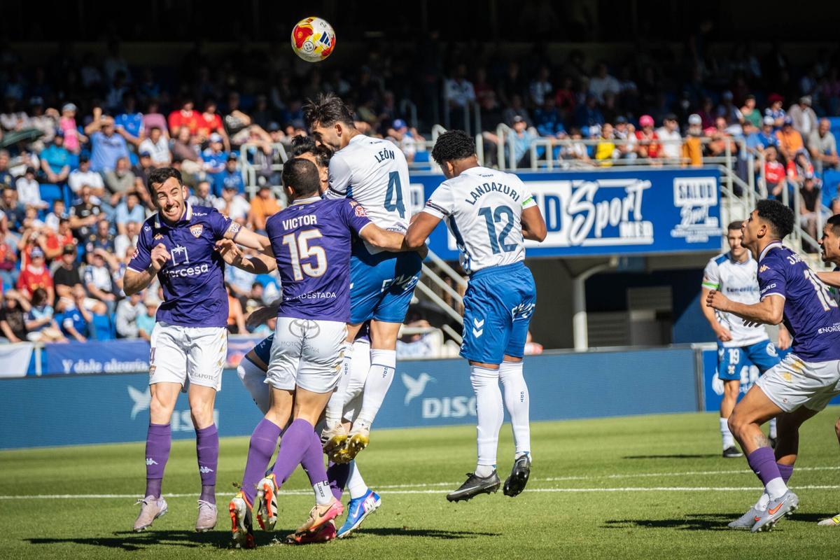 Partido de Primera RFEF CD Tenerife-CD Guadalajara |  | 31/01/2026 | Fotógrafo: Andrés Gutiérrez Taberne