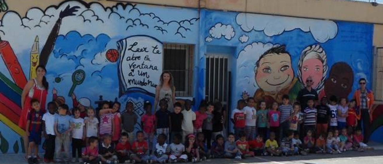 Nuevo mural en el colegio Ntra. Sra. de la Paz de Alicante