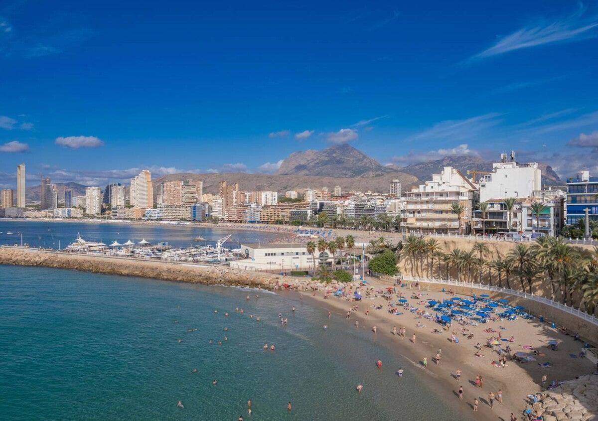 Benidorm: relax y felicidad en la Costa Blanca
