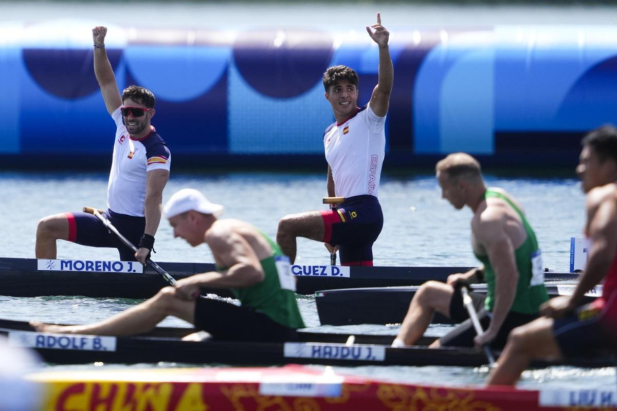 Joan Antoni Moreno y Marcus Cooper, medallas de bronce en C2 500 y K4 500