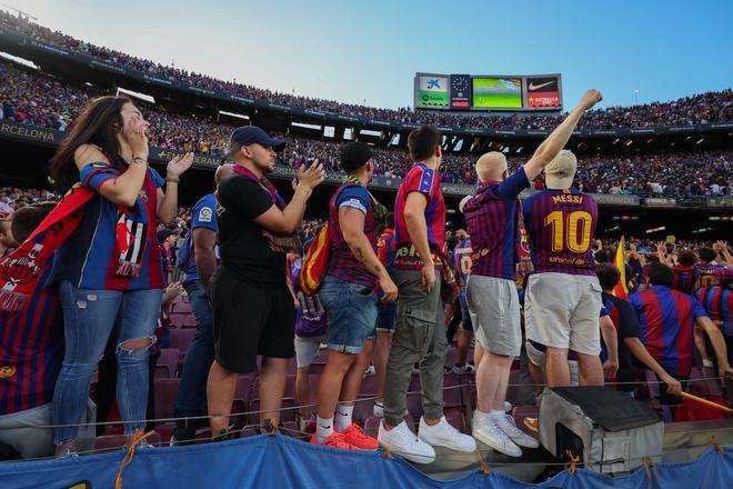 Las imágenes de la despedida de Jordi Alba, Busquets... ¡y el Camp Nou!