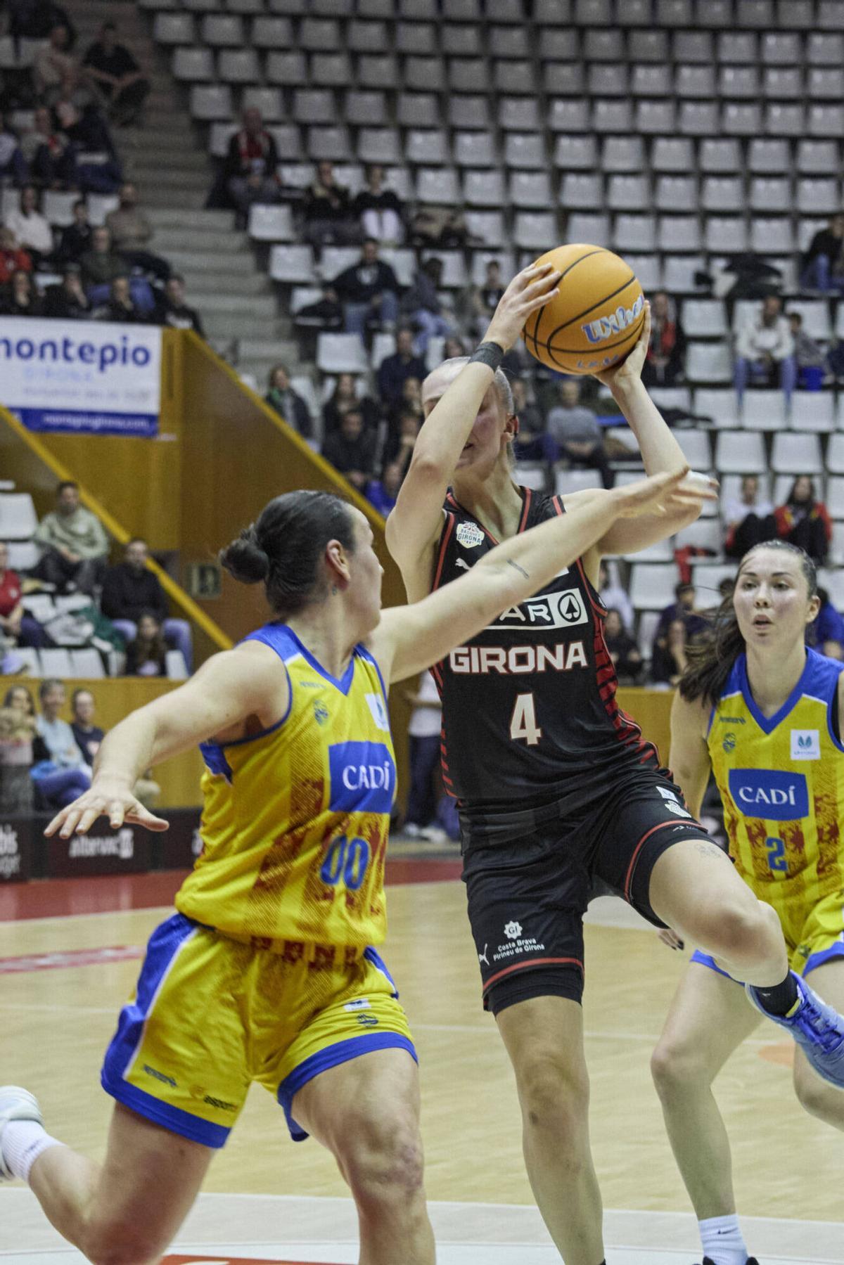 Les imatges del derbi: Spar Girona - Cadí la Seu