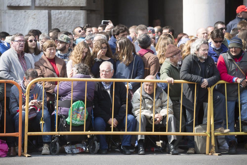 Búscate en la mascletà del 15 de marzo