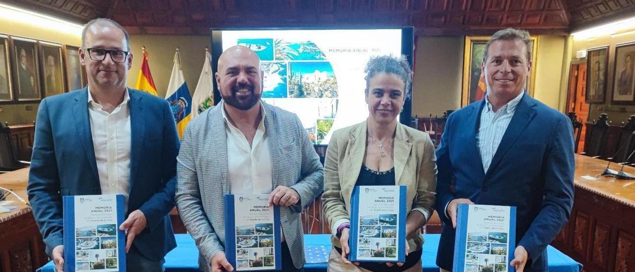 La presentación de la memoria de Aqualia en el año 2021 en Puerto de la Cruz