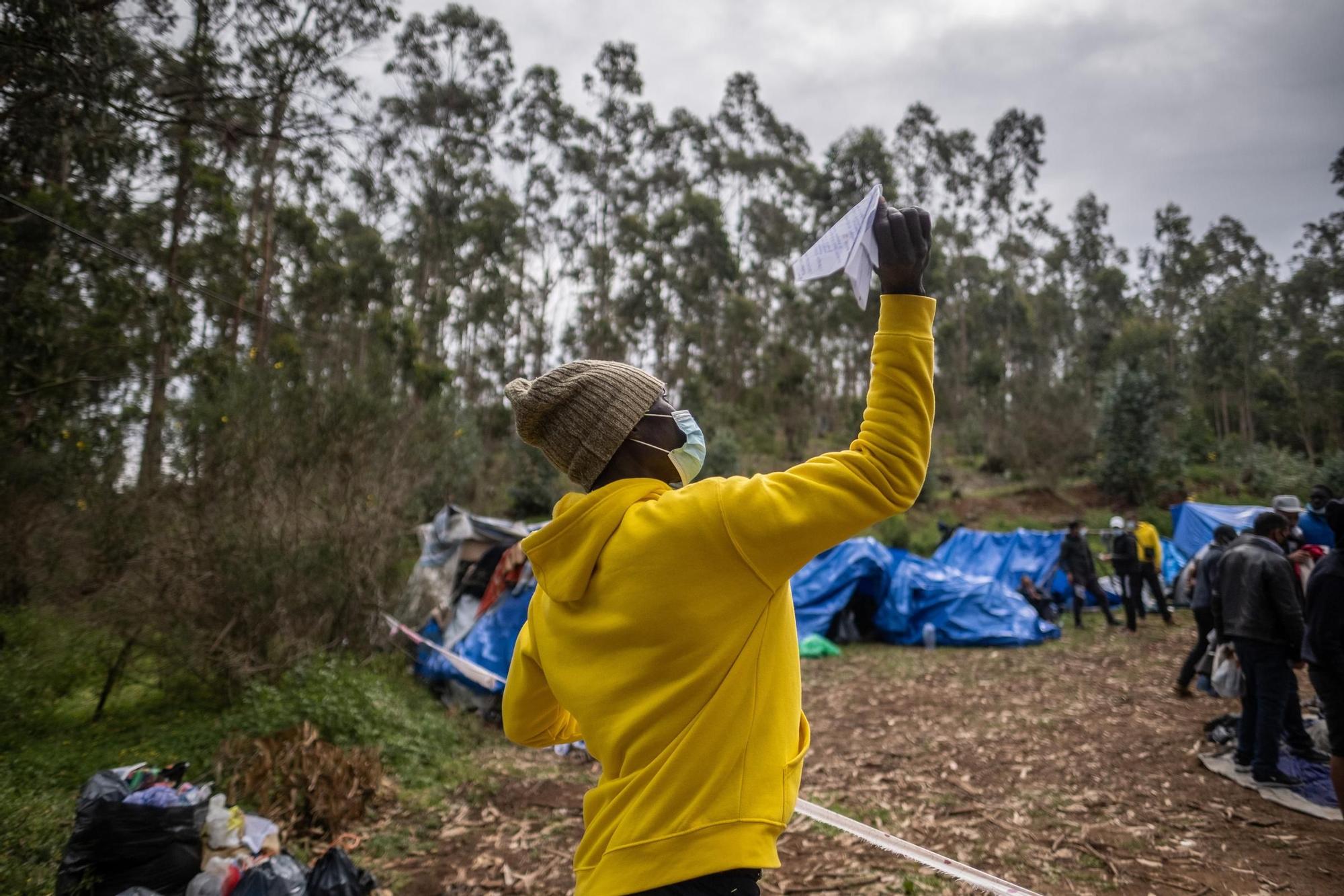 Protestas de migrantes en Las Raíces