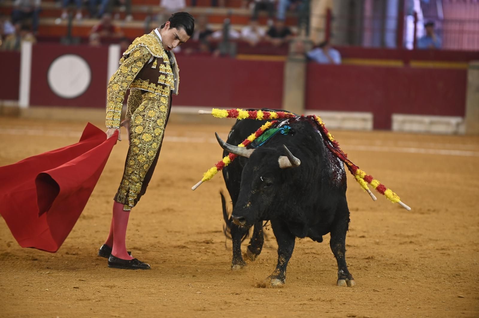 En imágenes | Primera novillada de la Feria taurina del Pilar en Zaragoza
