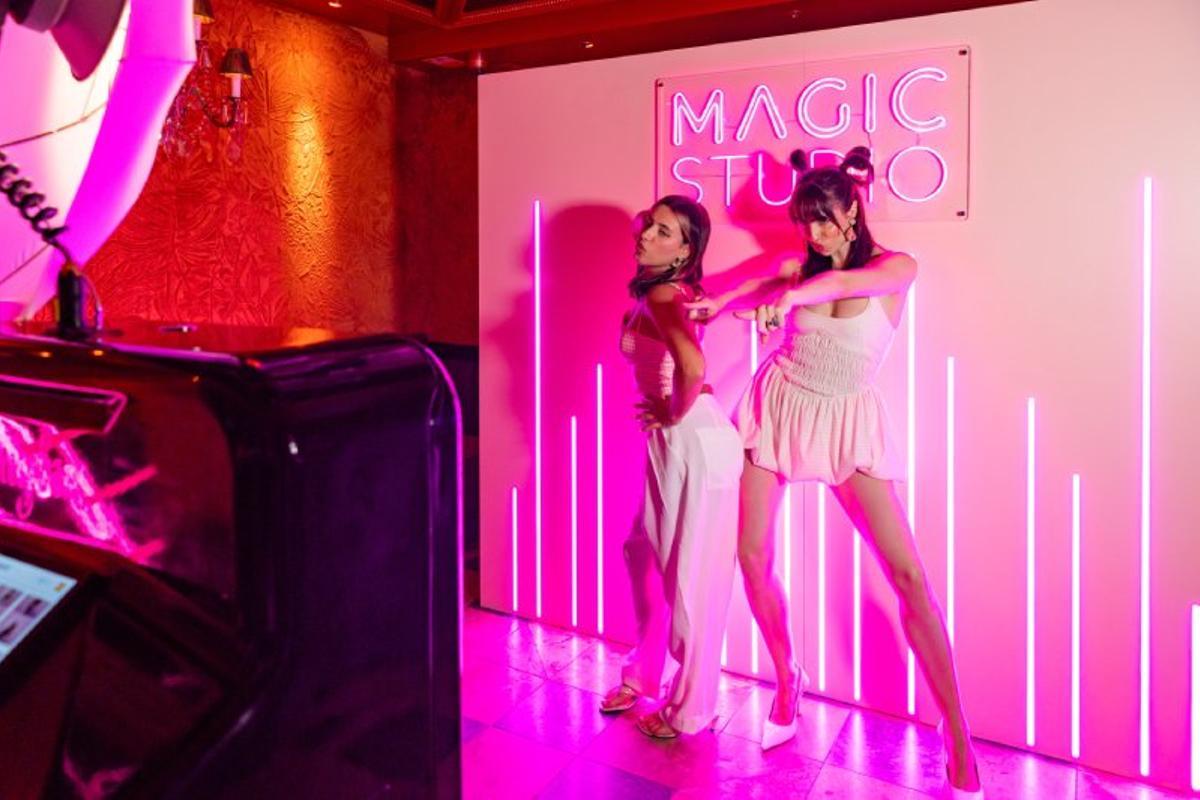 Darlo todo definición gráfica en el fotomatón de Magic Studio