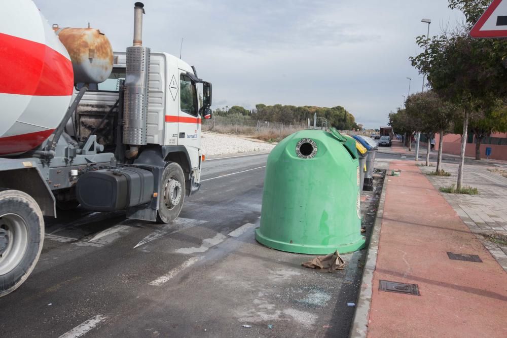 Trasiego de camiones hacia el PAU 5