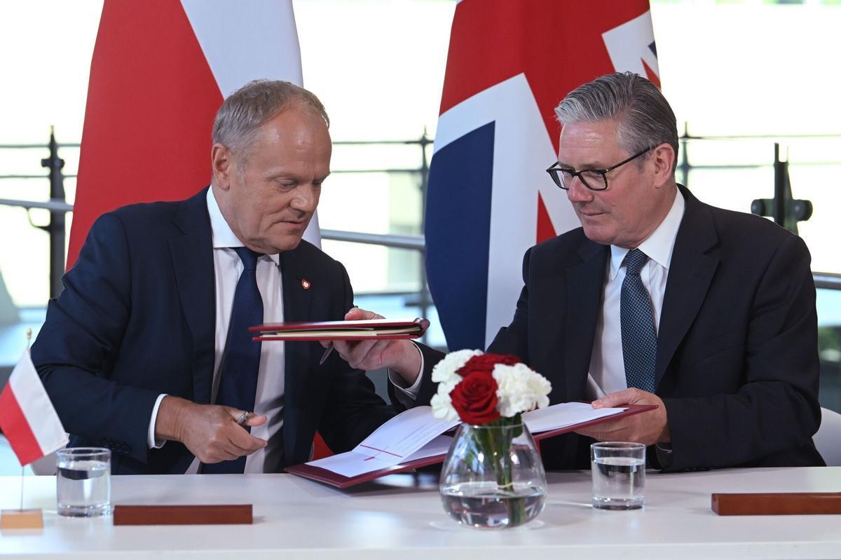 El Regne Unit i Polònia estrenyen la cooperació davant Rússia
