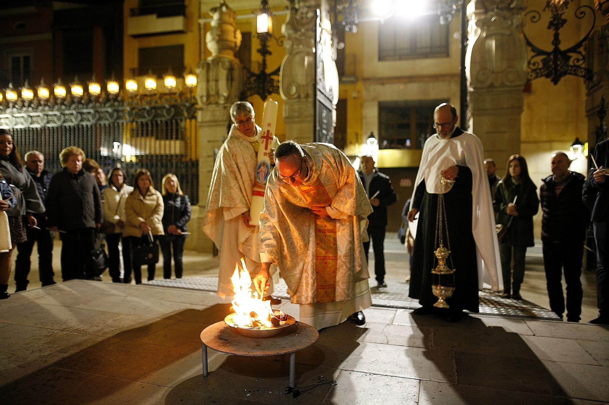 Las fotos de la Vigilia Pascual de la Semana Santa de Vila-real