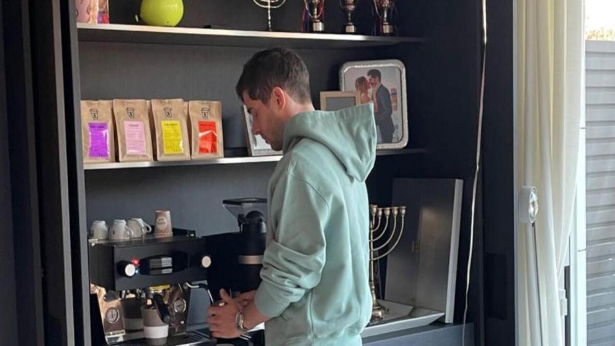 Sergi Roberto y su cafetera de casi 5.000 euros, ¿cómo es?