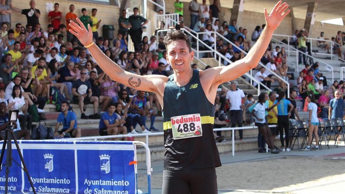 El campeón de España de la especialidad logró la mínima en Salamanca