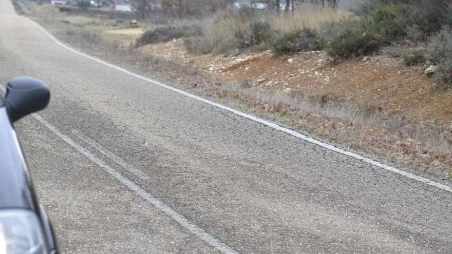 Carretera de Carbajales de la Encomienda.