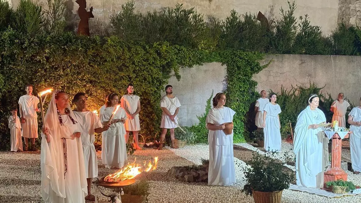 Sagunt esquivó la lluvia y revivió su pasado ibero-romano