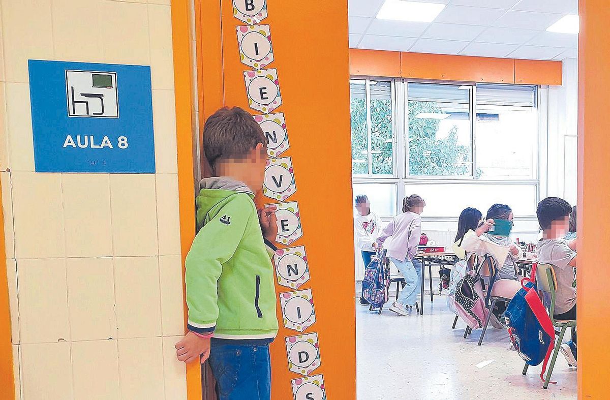 Alumnos del colegio Pintor Laxeiro, durante una de sus clases.