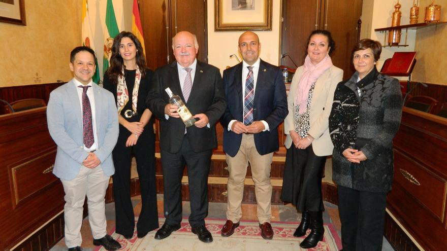 Jesús Aguirre, presidente del Parlamento andaluz, visita Rute