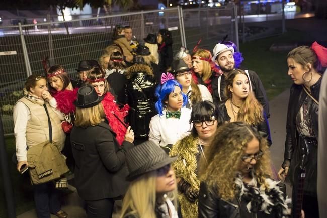 Ambiente Carroza anunciadora del Carnaval 2016 ...